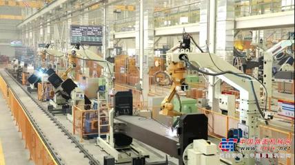 山东临工 以创新为引擎，驱动智能机器人研发新浪潮